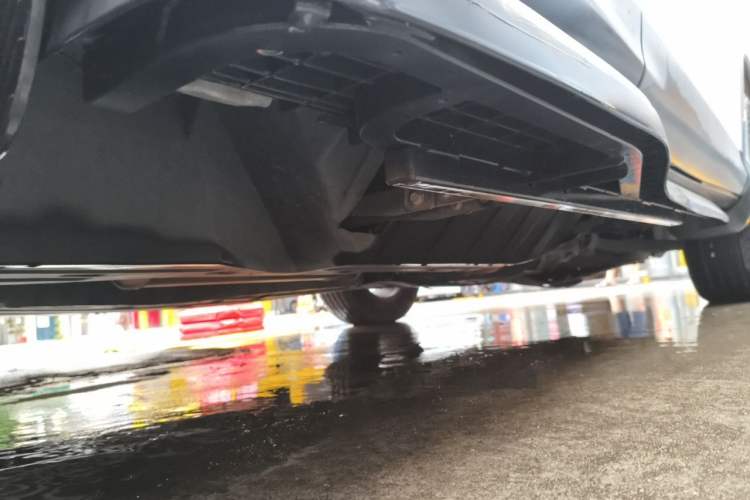 Used Honda CR-V 2013 2.4L four-wheel drive luxury version Chassis Rear Right