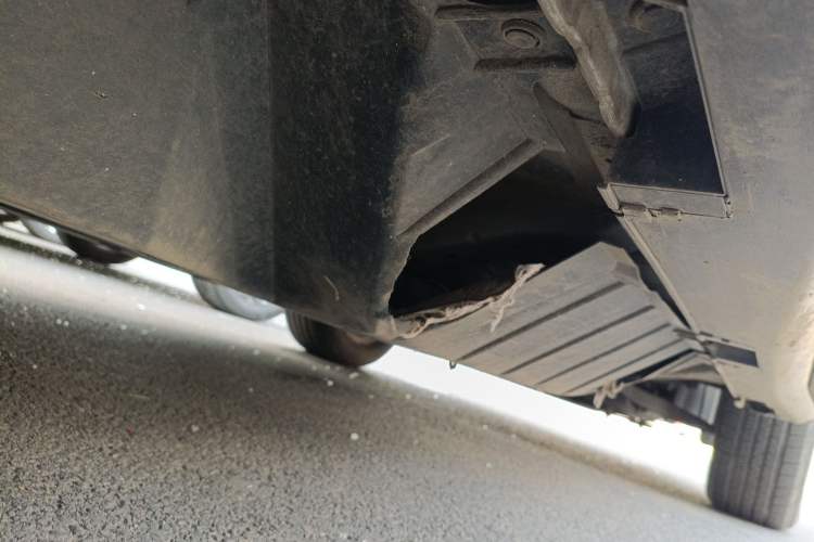 Used Honda CR-V 2013 2.4L four-wheel drive luxury version Chassis Rear Right