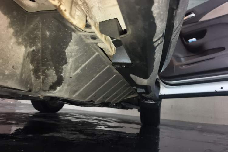 Used Honda CR-V 2013 2.0L 2WD Classic Edition Chassis Rear Right