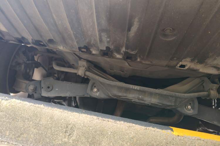 Used Honda CR-V 2013 2.0L 2WD Classic Edition Chassis Rear