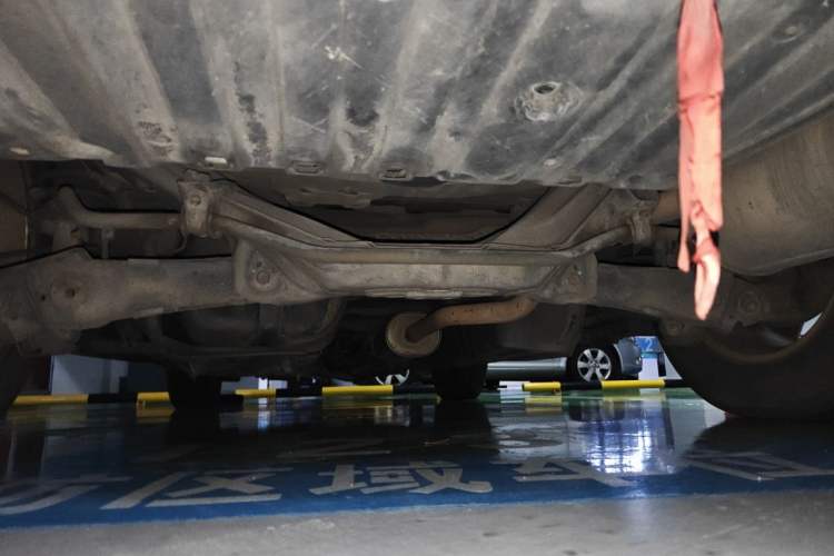 Used Honda CR-V 2013 2.0L 2WD Classic Edition Chassis Rear