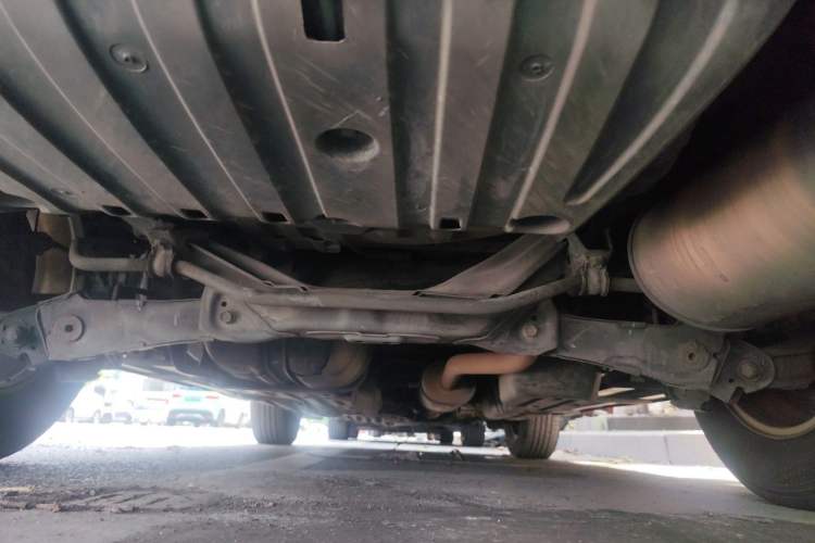 Used Honda CR-V 2013 2.4L two-wheel drive luxury version Chassis Rear
