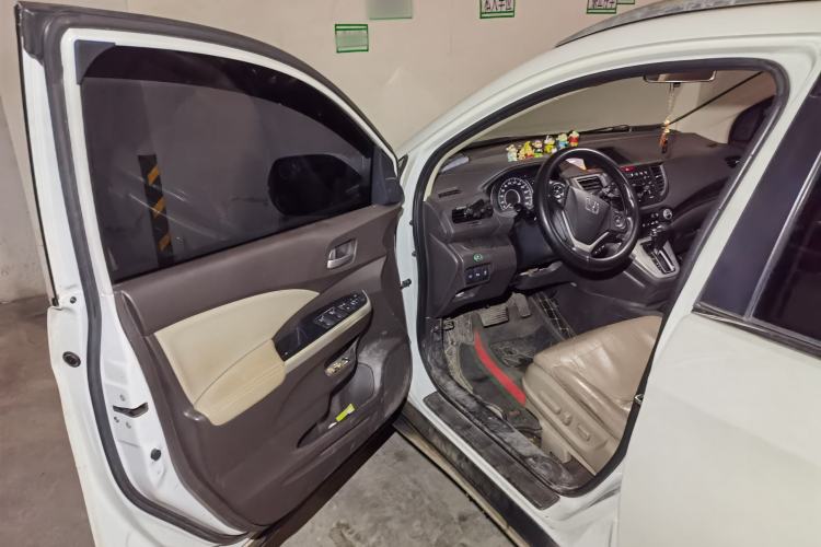 Used Honda CR-V 2013 2.4L Four-Wheel Drive Prestige Edition Driver Seat