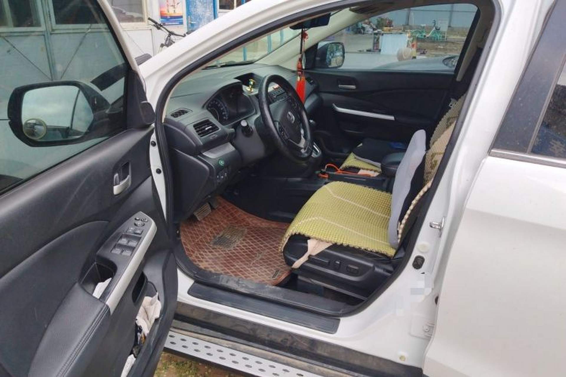 Used Honda CR-V 2013 2.4L two-wheel drive luxury version Driver Seat
