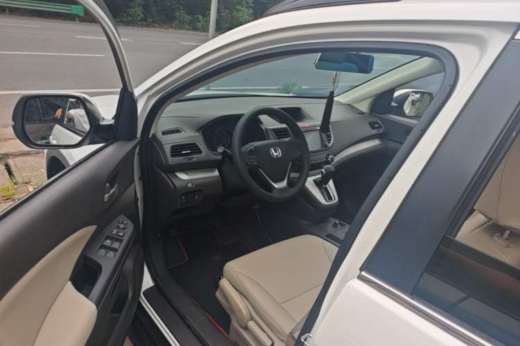 Used Honda CR-V 2013 2.0L 2WD Classic Edition Driver Seat