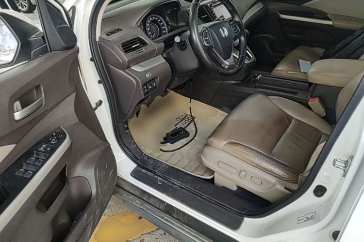 Used Honda CR-V 2013 2.4L four-wheel drive luxury version Driver Seat