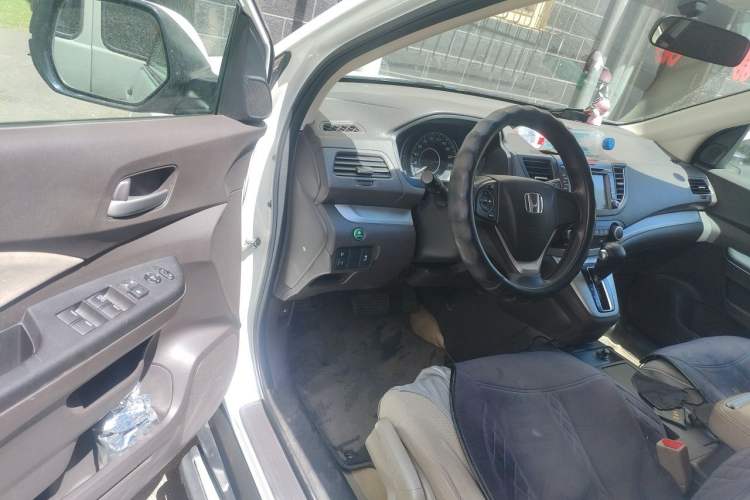 Used Honda CR-V 2013 2.0L 2WD Classic Edition Driver Seat