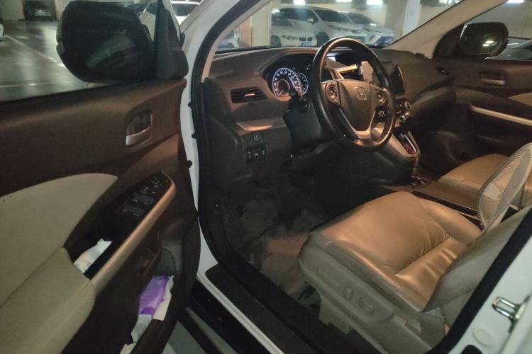 Used Honda CR-V 2013 2.4L two-wheel drive luxury version Driver Seat