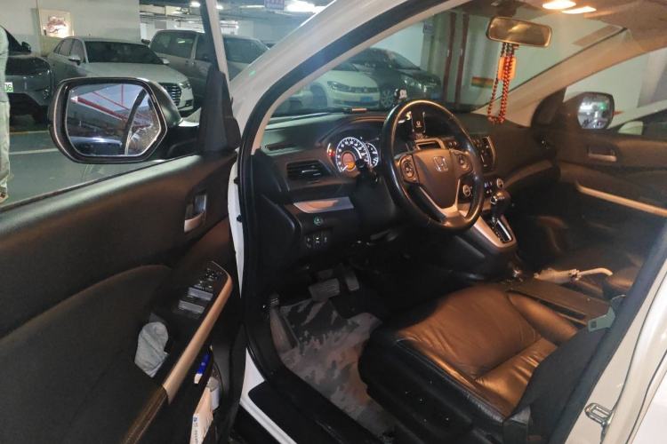 Used Honda CR-V 2013 2.4L four-wheel drive luxury version Driver Seat