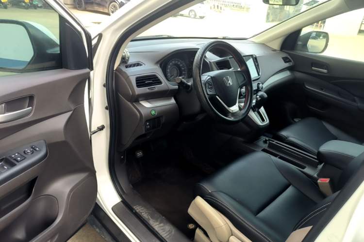 Used Honda CR-V 2013 2.0L 2WD Classic Edition Driver Seat