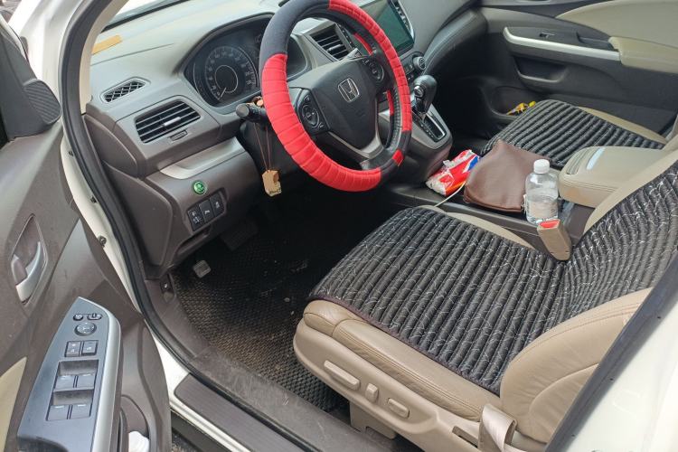 Used Honda CR-V 2013 2.4L four-wheel drive luxury version Driver Seat