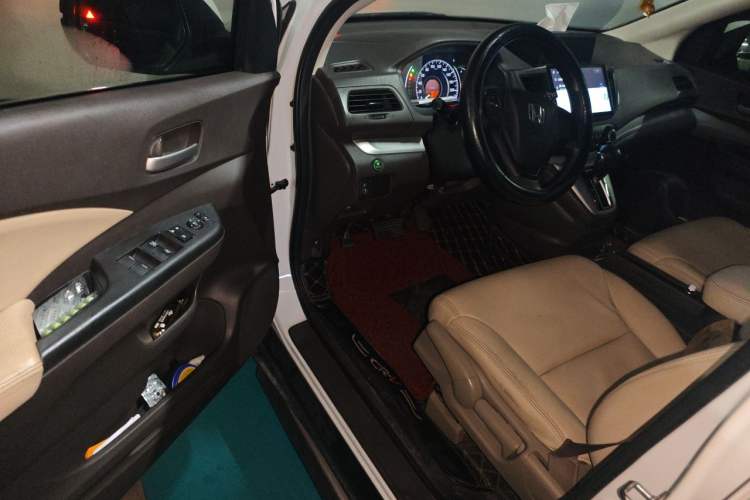 Used Honda CR-V 2013 2.0L 2WD Classic Edition Driver Seat