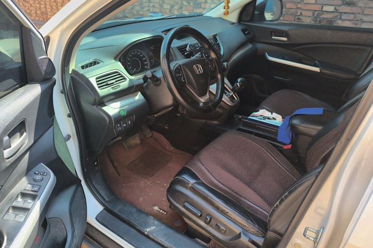 Used Honda CR-V 2013 2.4L four-wheel drive luxury version Driver Seat