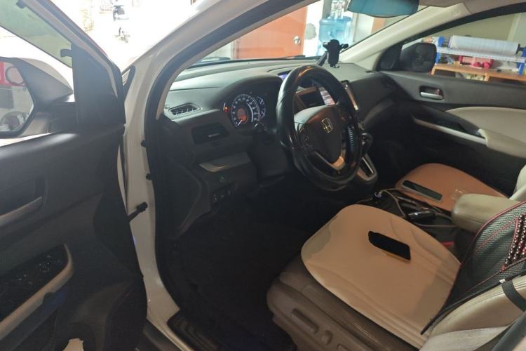 Used Honda CR-V 2013 2.4L four-wheel drive luxury version Driver Seat