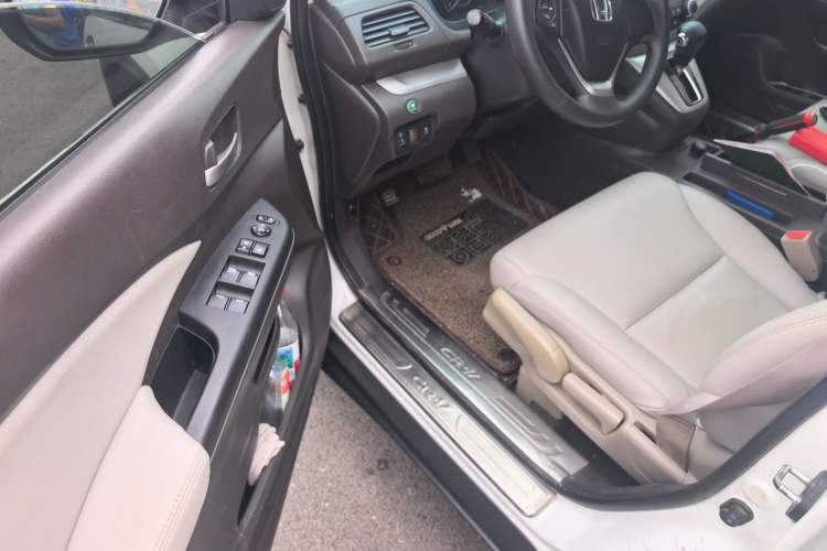 Used Honda CR-V 2013 2.0L Four-wheel Drive Classic Edition Driver Seat