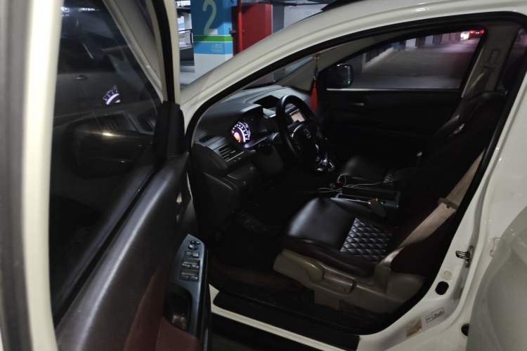 Used Honda CR-V 2013 2.0L 2WD Classic Edition Driver Seat