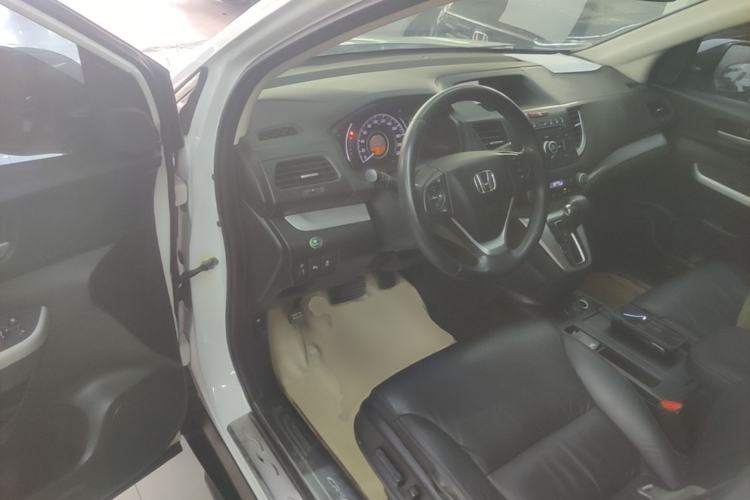 Used Honda CR-V 2013 2.4L two-wheel drive luxury version Driver Seat