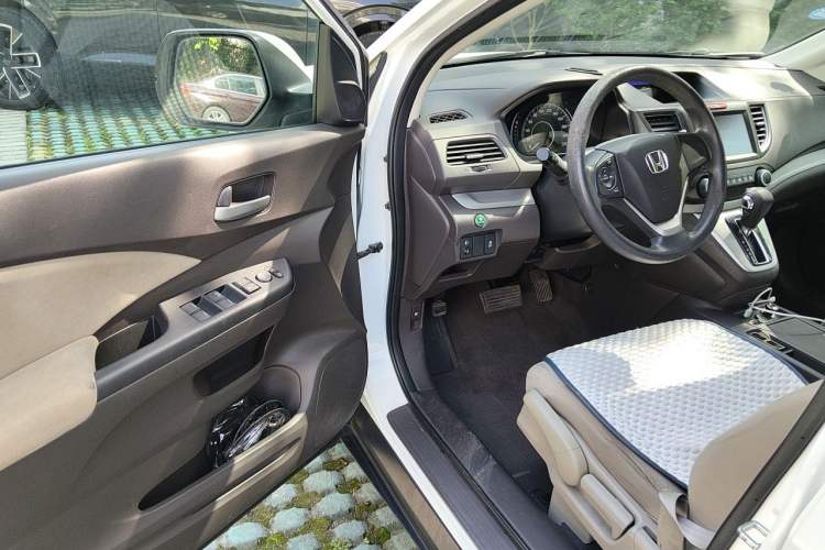 Used Honda CR-V 2013 2.0L 2WD Classic Edition Driver Seat