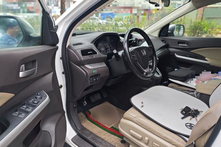 Used Honda CR-V 2013 2.4L two-wheel drive luxury version Driver Seat