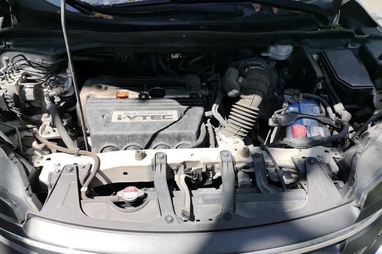 Used Honda CR-V 2013 2.4L two-wheel drive luxury version Engine Bay