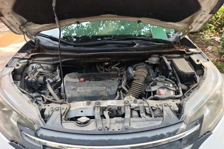Used Honda CR-V 2013 2.4L four-wheel drive luxury version Engine Bay