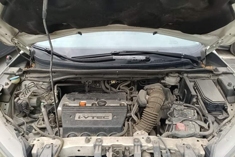 Used Honda CR-V 2013 2.4L two-wheel drive luxury version Engine Bay