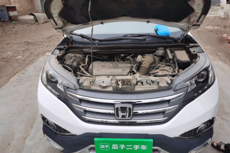 Used Honda CR-V 2013 2.4L four-wheel drive luxury version Engine Bay