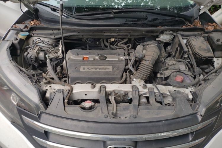 Used Honda CR-V 2013 2.4L two-wheel drive luxury version Engine Bay