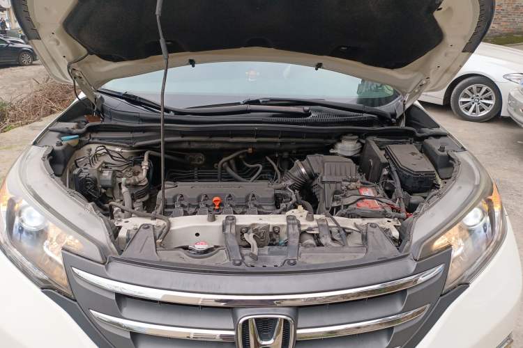 Used Honda CR-V 2013 2.0L 2WD Classic Edition Engine Bay