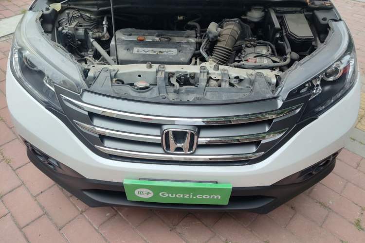 Used Honda CR-V 2013 2.4L two-wheel drive luxury version Engine Bay
