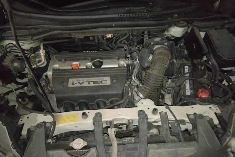 Used Honda CR-V 2013 2.4L two-wheel drive luxury version Engine Bay