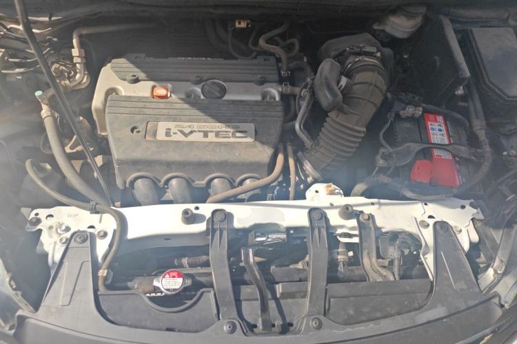 Used Honda CR-V 2013 2.4L four-wheel drive luxury version Engine Bay