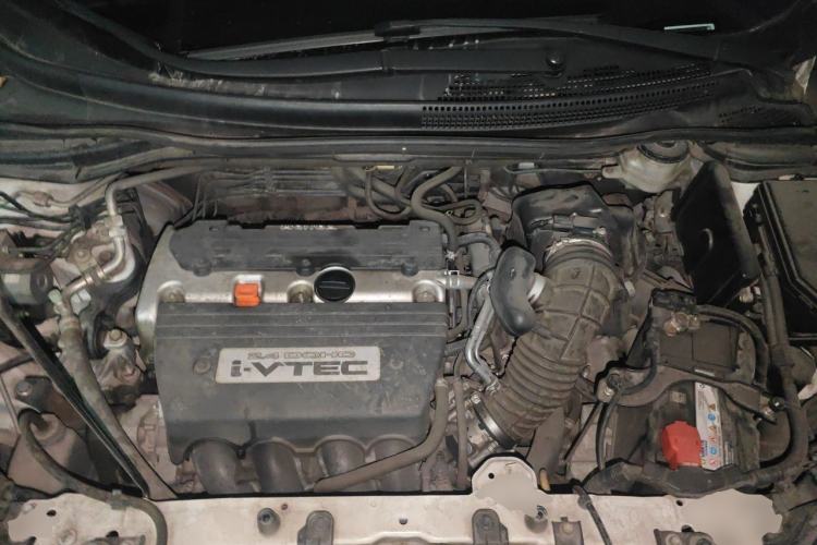 Used Honda CR-V 2013 2.4L four-wheel drive luxury version Engine Bay