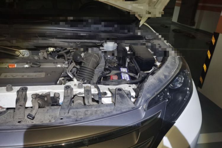 Used Honda CR-V 2013 2.4L two-wheel drive luxury version Engine Bay Left