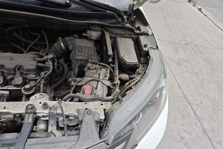 Used Honda CR-V 2013 2.0L Four-wheel Drive Classic Edition Engine Bay Left