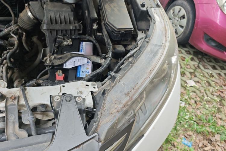 Used Honda CR-V 2013 2.0L 2WD Classic Edition Engine Bay Left