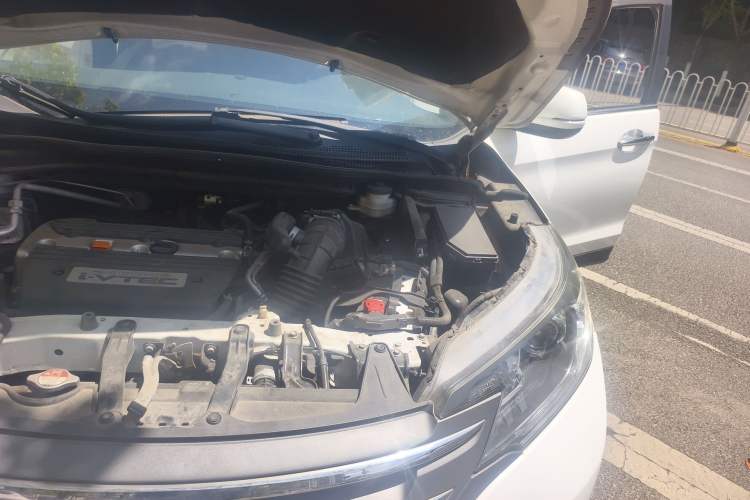 Used Honda CR-V 2013 2.4L two-wheel drive luxury version Engine Bay Left