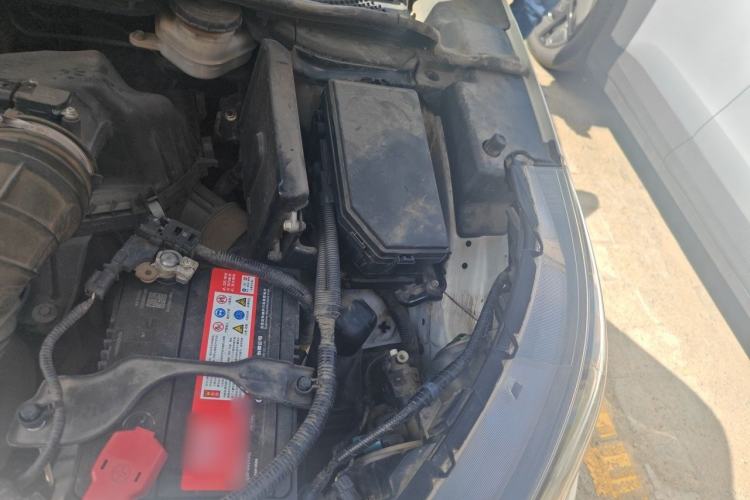 Used Honda CR-V 2013 2.4L four-wheel drive luxury version Engine Bay Left
