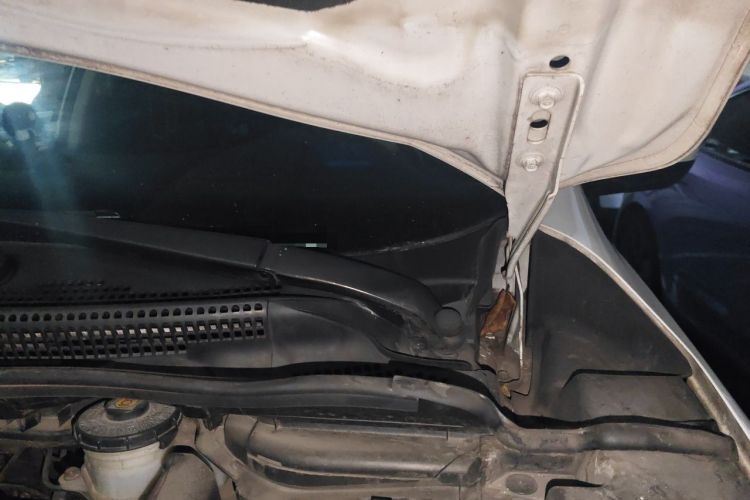 Used Honda CR-V 2013 2.4L four-wheel drive luxury version Engine Bay Left