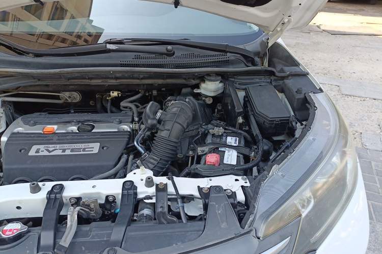 Used Honda CR-V 2013 2.4L four-wheel drive luxury version Engine Bay Left