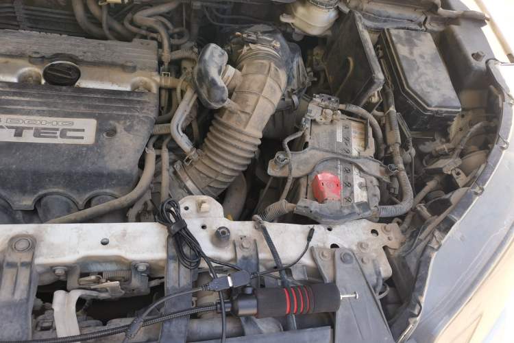 Used Honda CR-V 2013 2.4L four-wheel drive luxury version Engine Bay Left