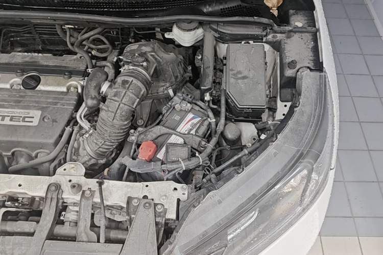 Used Honda CR-V 2013 2.4L four-wheel drive luxury version Engine Bay Left