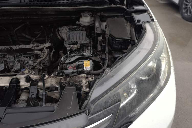Used Honda CR-V 2013 2.0L 2WD Classic Edition Engine Bay Left