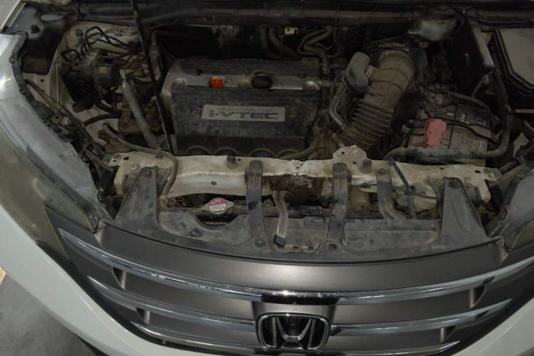 Used Honda CR-V 2013 2.4L two-wheel drive luxury version Engine Bay