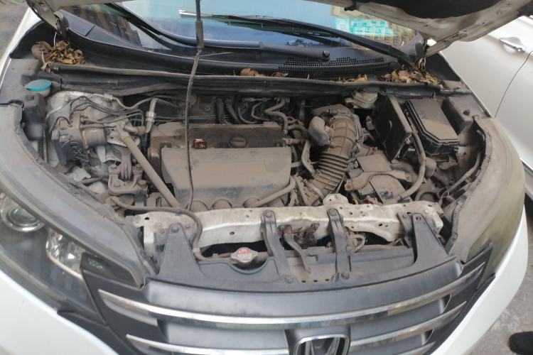 Used Honda CR-V 2013 2.4L two-wheel drive luxury version Engine Bay