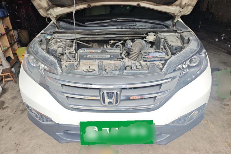 Used Honda CR-V 2013 2.4L four-wheel drive luxury version Engine Bay