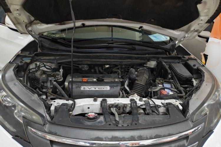 Used Honda CR-V 2013 2.4L four-wheel drive luxury version Engine Bay