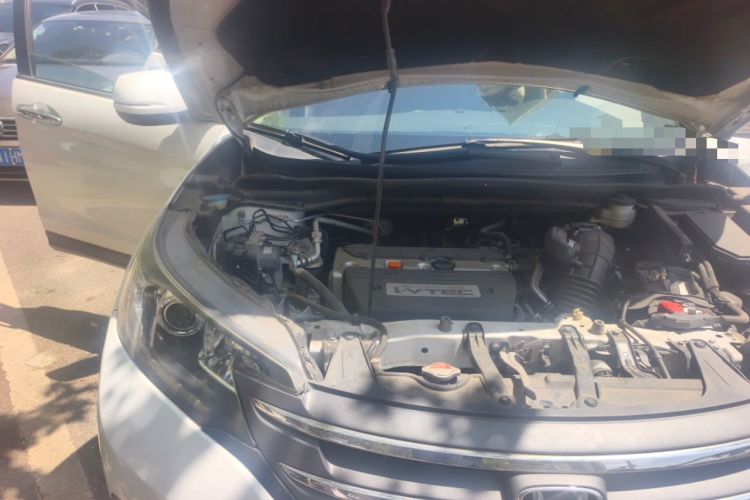 Used Honda CR-V 2013 2.4L two-wheel drive luxury version Engine Bay Right