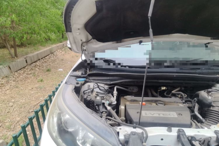 Used Honda CR-V 2013 2.4L four-wheel drive luxury version Engine Bay Right