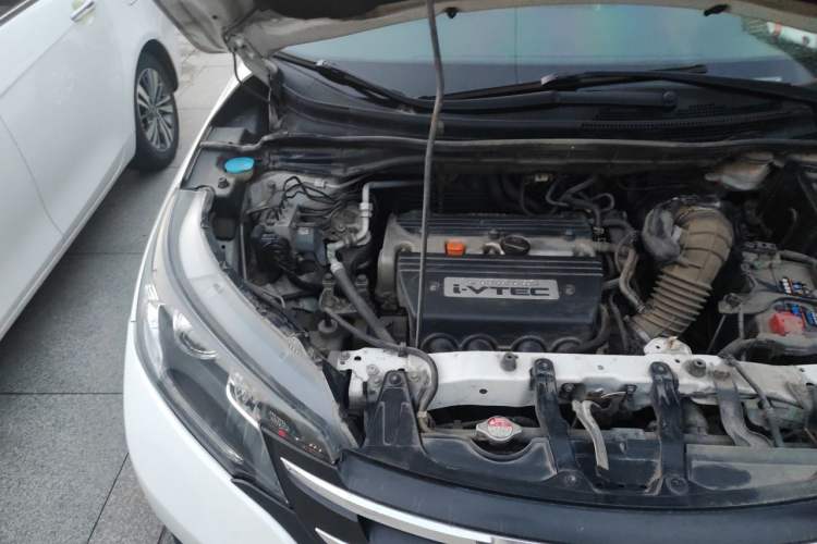 Used Honda CR-V 2013 2.4L four-wheel drive luxury version Engine Bay Right